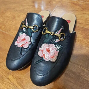 Vertundy Leather Slip On Mules